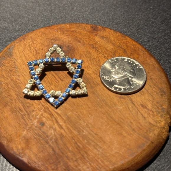 Vintage Blue Rhinestone Star of David Brooch Special Occasion - Picture 3 of 6